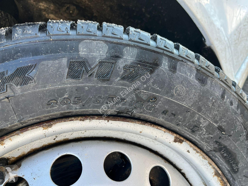 Autoutilitară Mercedes NEOS 100 Vito