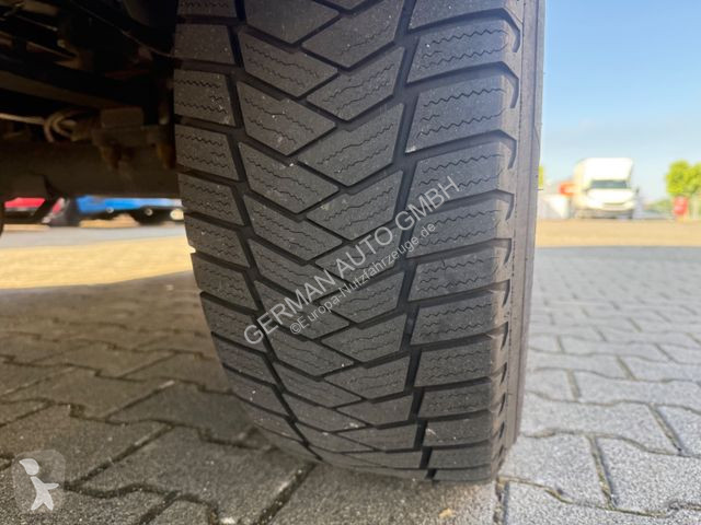 Autoutilitară Iveco 35S18H8V L4H2 Hi-Matic