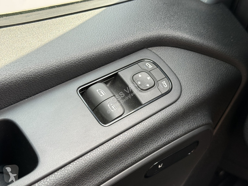 Veicolo commerciale Mercedes 312 L2H2...