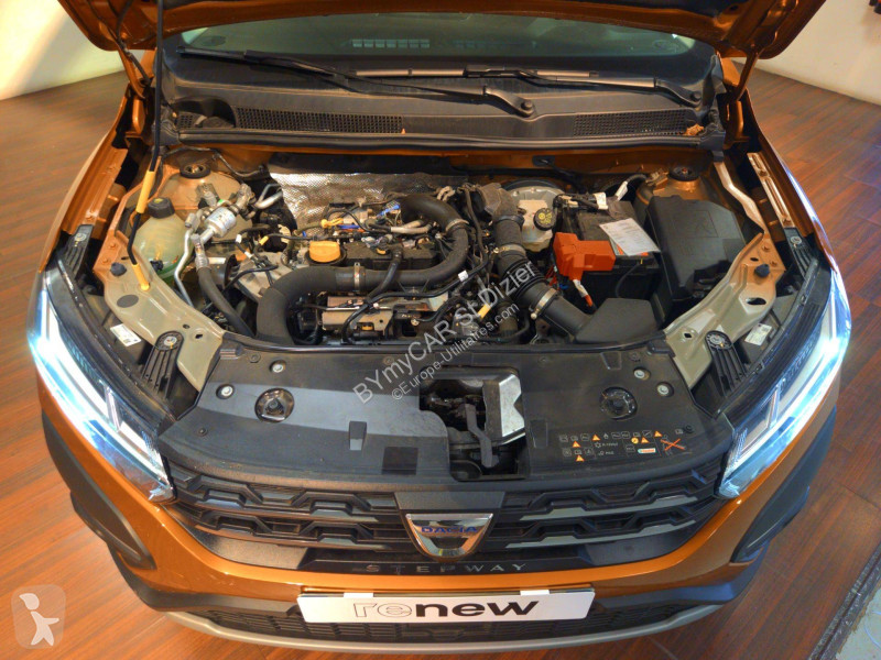 Autoutilitară Dacia Sandero TCe 90 - 22