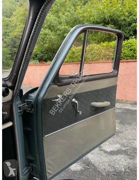 Autoutilitară Mercedes