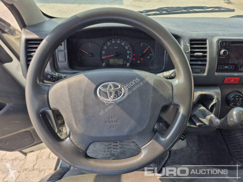 Furgoneta Toyota