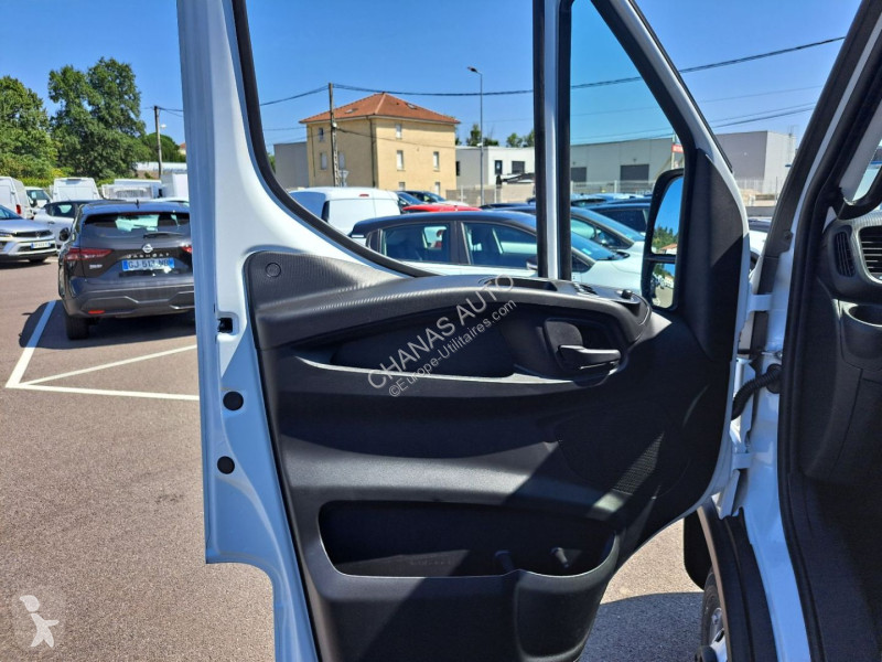 Veicolo commerciale Iveco 35C16 160CV 3L...