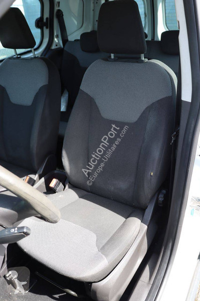 Furgoneta Ford Courier