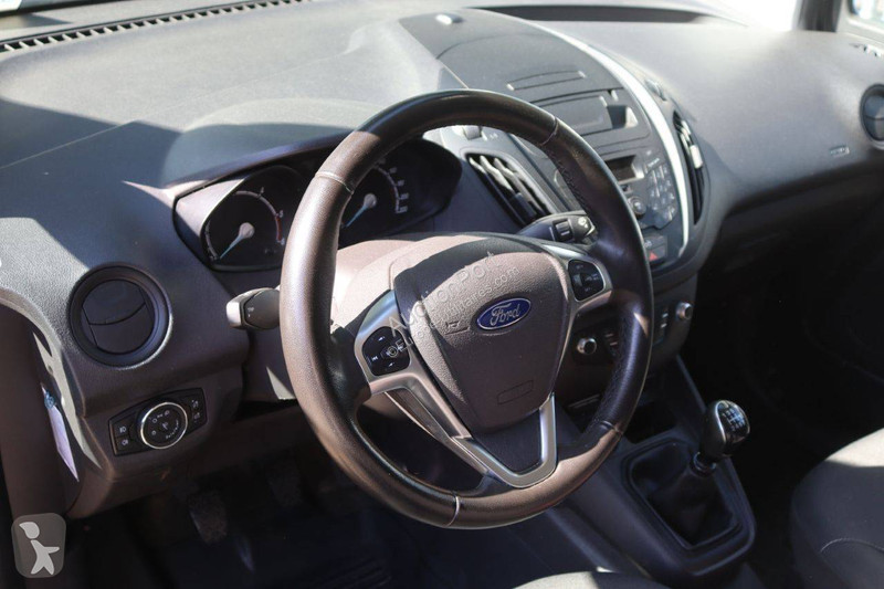 Furgoneta Ford Courier