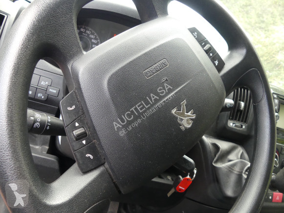 Furgoneta Peugeot