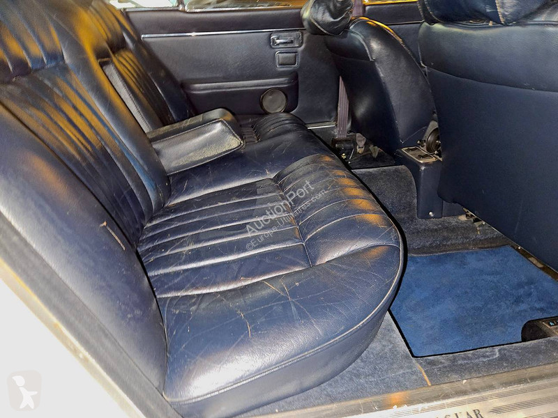 Véhicule utilitaire Jaguar (series II) 4.2...