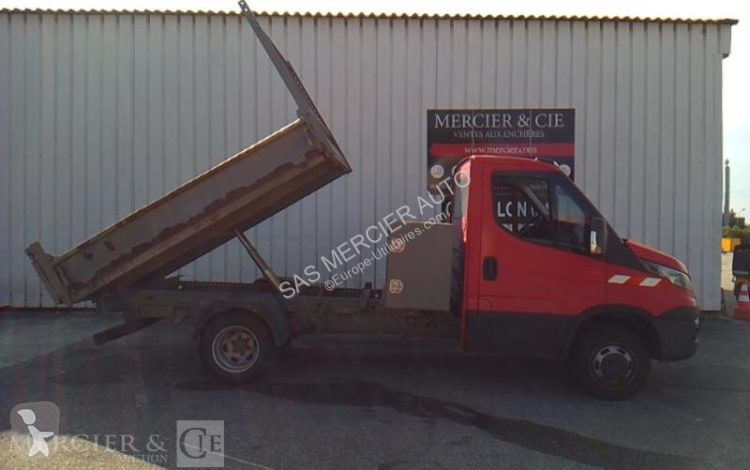 Véhicule utilitaire Iveco