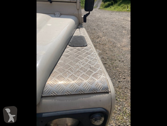 Furgoneta Land Rover 11O