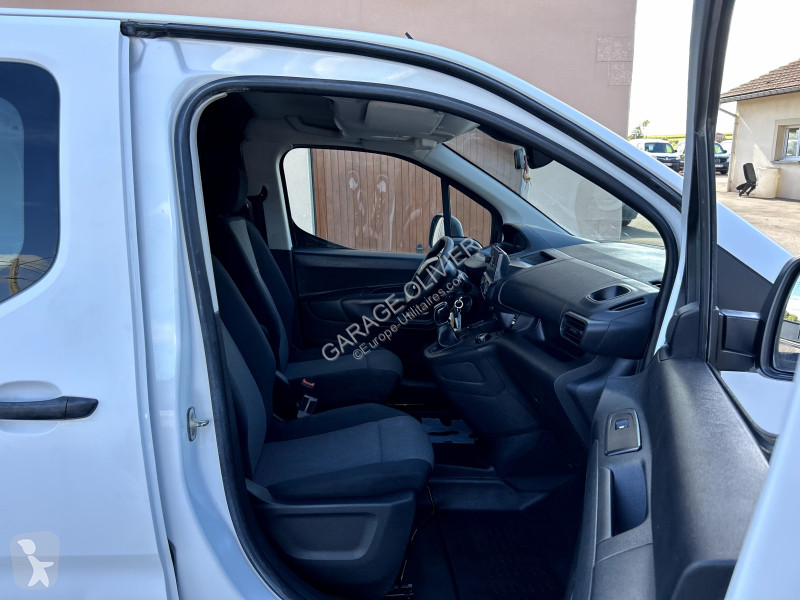 Furgoneta Peugeot 1.6 Bluehdi 100 Premium