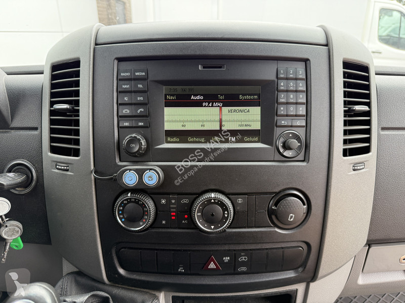 Autoutilitară Mercedes 316 2.2 CDI L2H2 Climate...