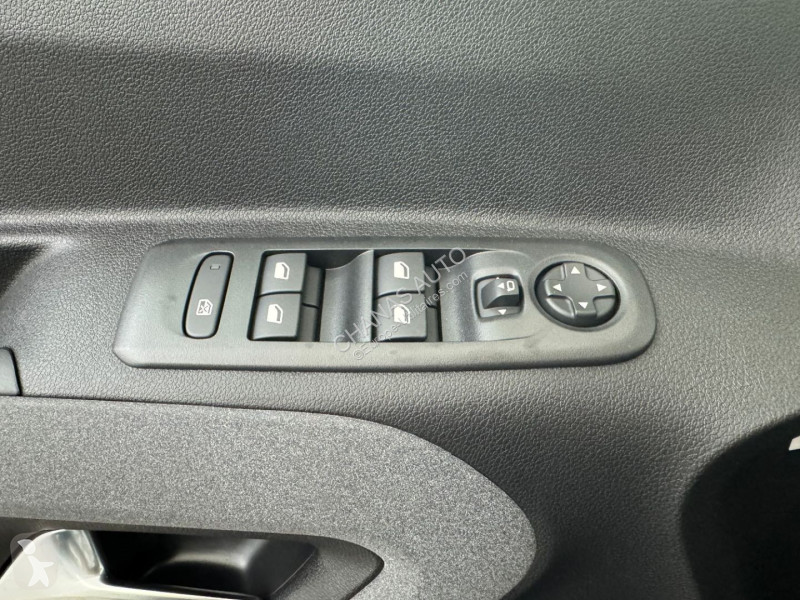 عربة نفعية Peugeot N1 1.5 BlueHDi 130 Allure...