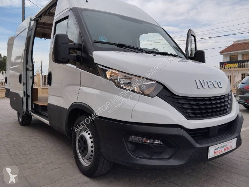 Furgoneta Iveco