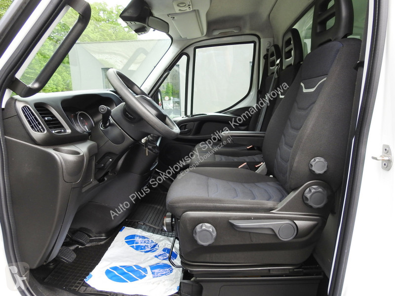 Лекотоварен автомобил Iveco 35C14 DAILY