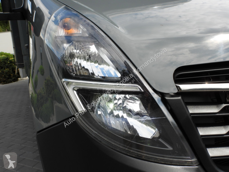 Лекотоварен автомобил Opel  MOVANO