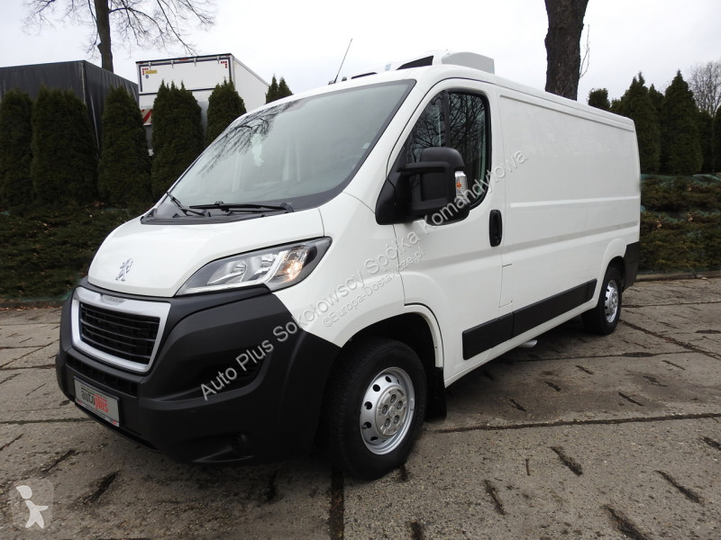 Samochód dostawczy Peugeot  BOXER