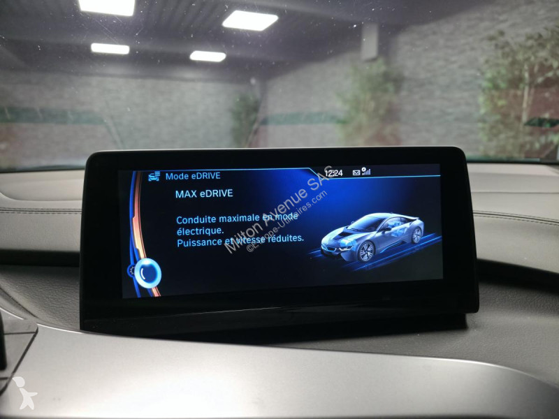 Samochód dostawczy BMW i8 Coupé Pure Impulse...