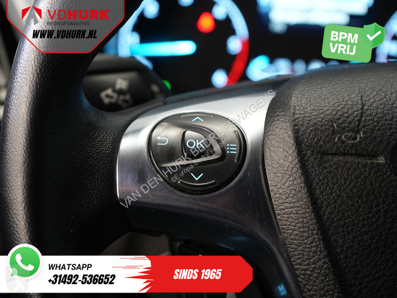Véhicule utilitaire Ford 1.5 TDCI 100 pk Trend...