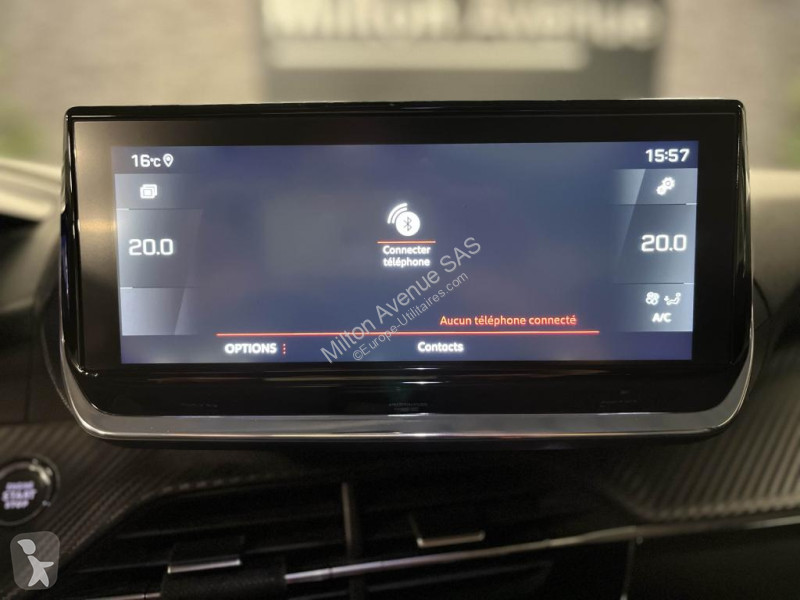 عربة نفعية Peugeot 2008 1.5 BlueHDi - 130 - BV...