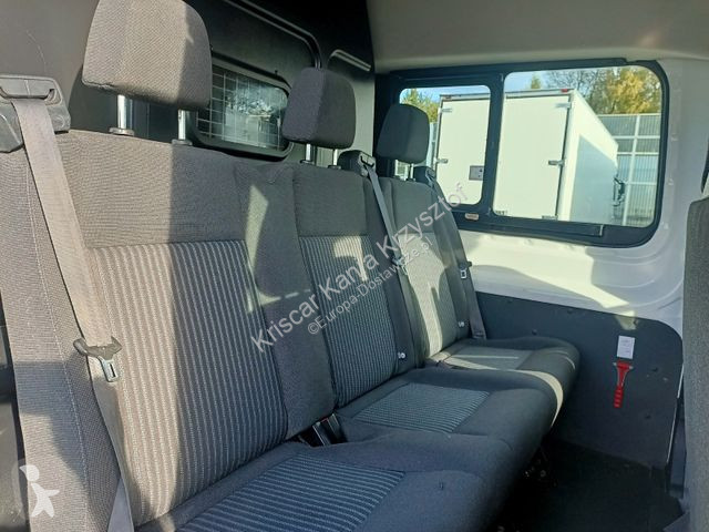Samochód dostawczy Ford Maxi Brigade Van 6-seater