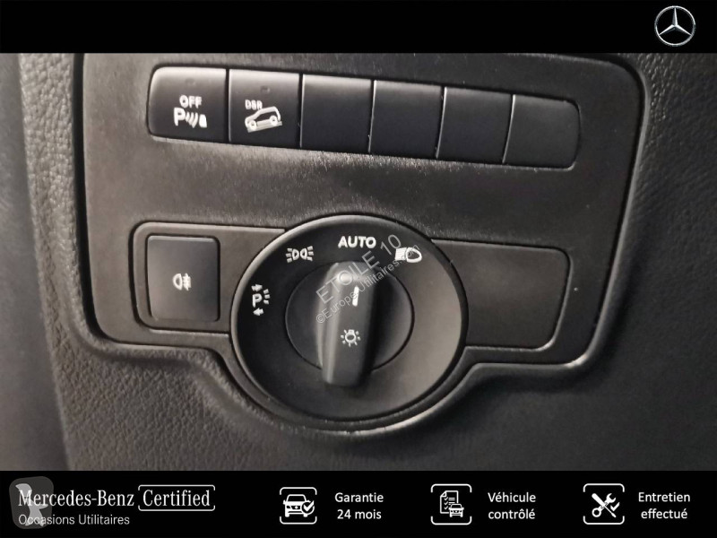 Комерційні автомобілі Mercedes VITO FOURGON 119...