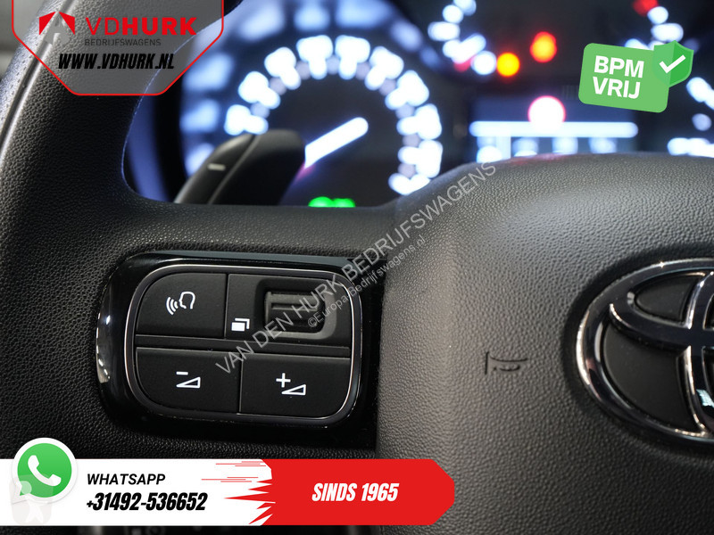 Samochód dostawczy Toyota 1.5 130 pk Aut. L2 2x...