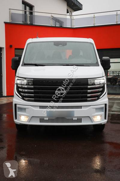 Veicolo commerciale Nissan
