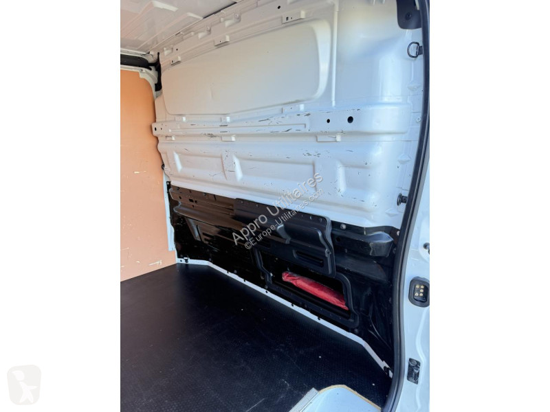 عربة نفعية Nissan PRIMASTAR Acenta 2.8t L1H1...