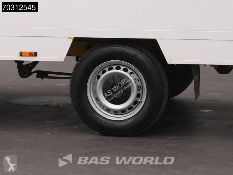 Furgoneta MAN 433cm Bakwagen Achterdeuren...