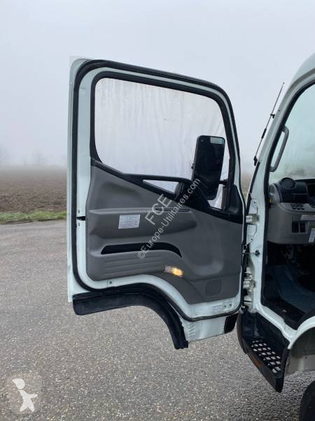 Samochód dostawczy Mitsubishi