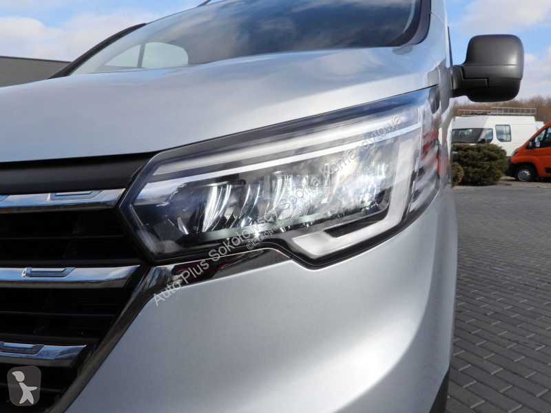 Лекотоварен автомобил Renault  TRAFIC