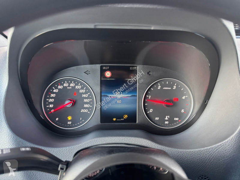 Nyttofordon Mercedes 317 CDI DoKa Klima Stdheiz...