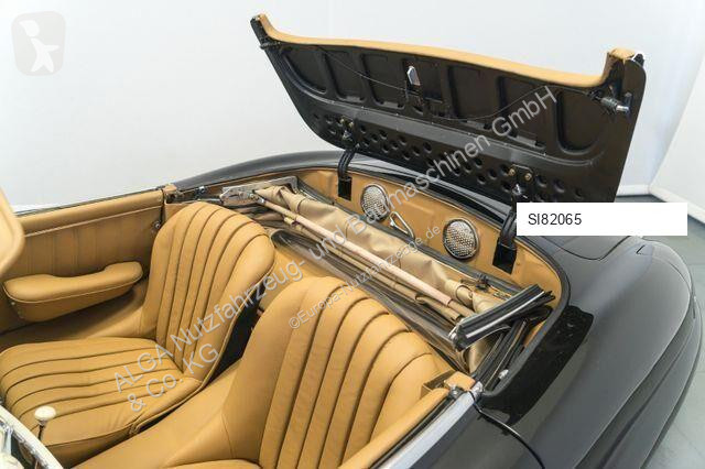 Veicolo commerciale Mercedes 300 SL...