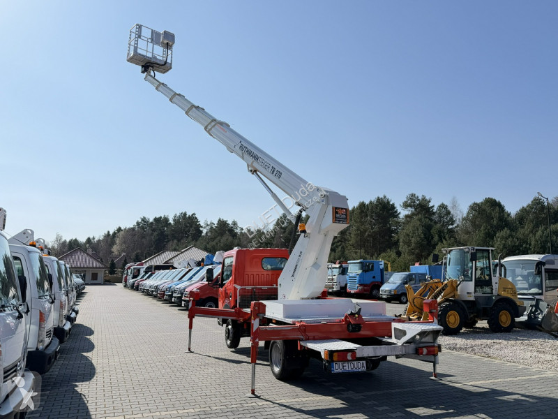 Nissan  Transporter