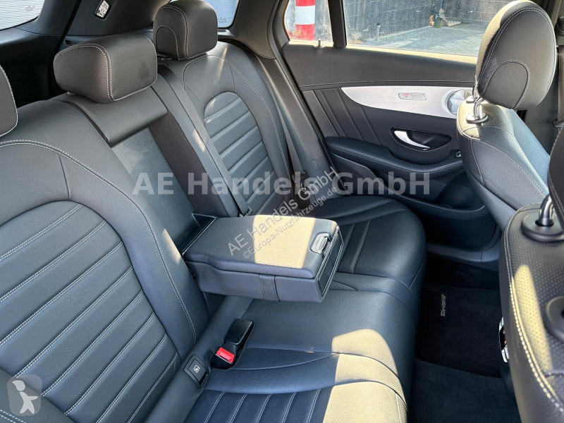 عربة نفعية Mercedes 43 AMG 4M...
