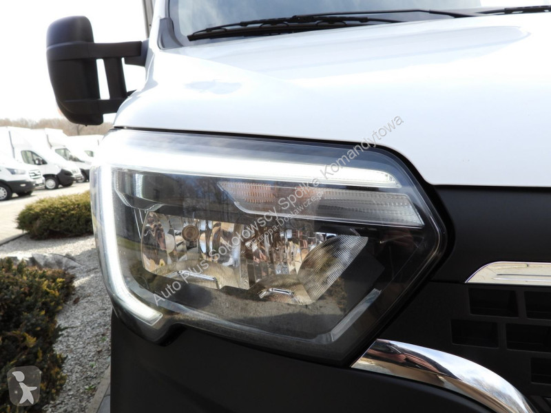 عربة نفعية Renault  MASTER