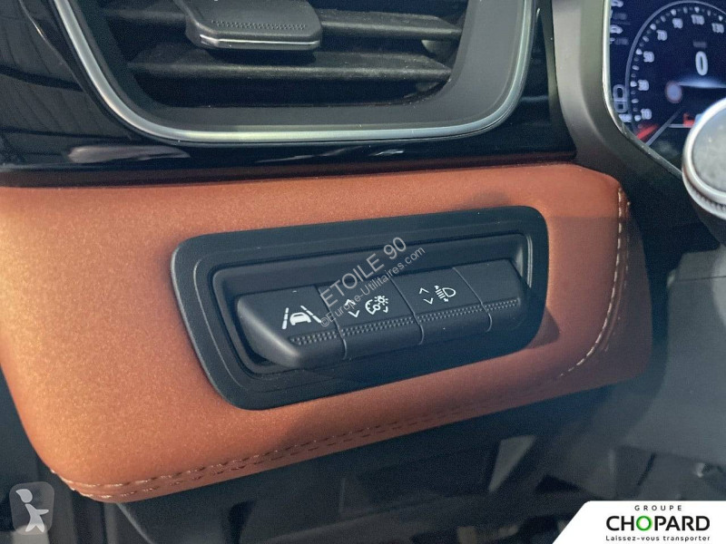 Renault Captur Blue dCi 115 EDC Transporter