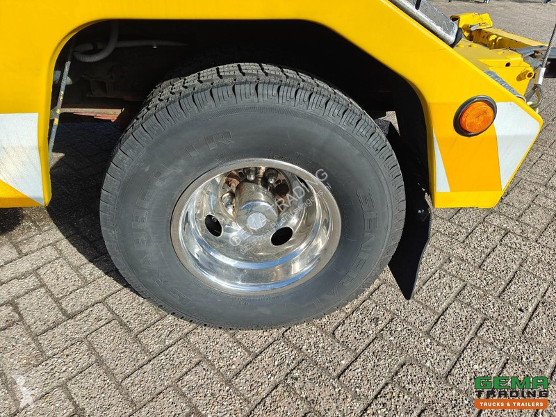 عربة نفعية Ford XLT 4x2 Century FI-7789-093T...