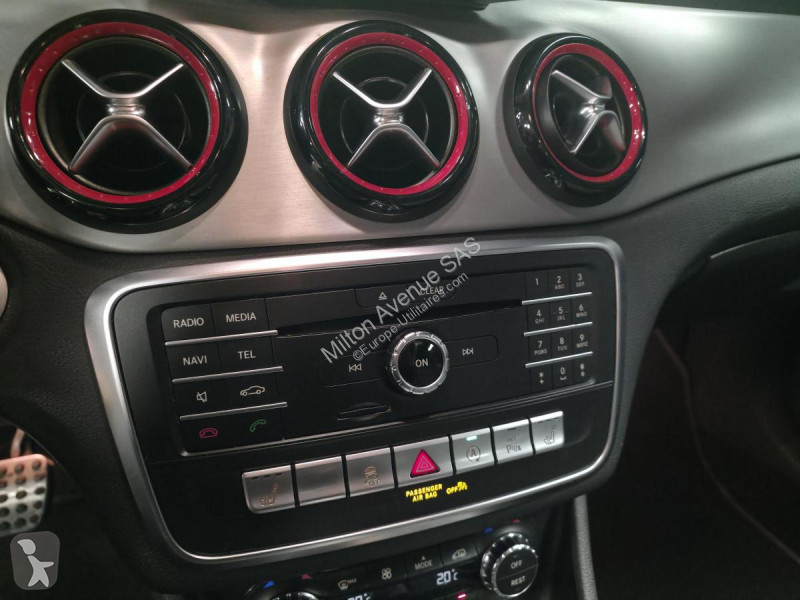Véhicule utilitaire Mercedes CLA Shooting Brake...