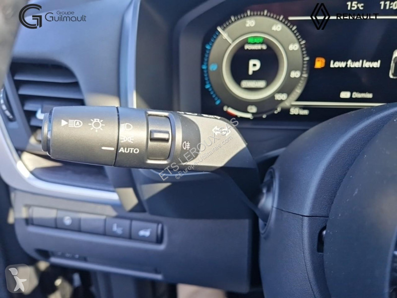 عربة نفعية Nissan QASHQAI