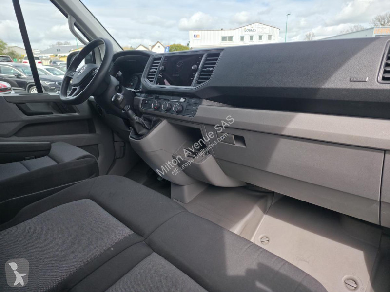 عربة نفعية Volkswagen CRAFTER 30 L3H3 2.0 TDI -...