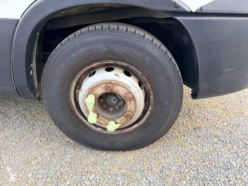 Furgoneta Iveco