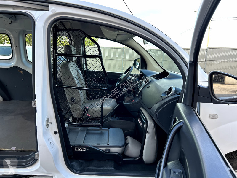 عربة نفعية Renault Maxi Grand Volume 1.5 Blue...