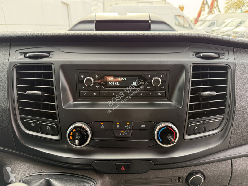 Samochód dostawczy Ford DC 2.0 TDCI L3H2 130PK...