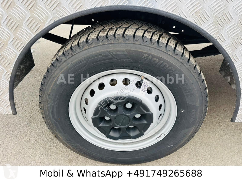 Iveco 35-140 Roadrunner 29m Möbellift *Funk...
