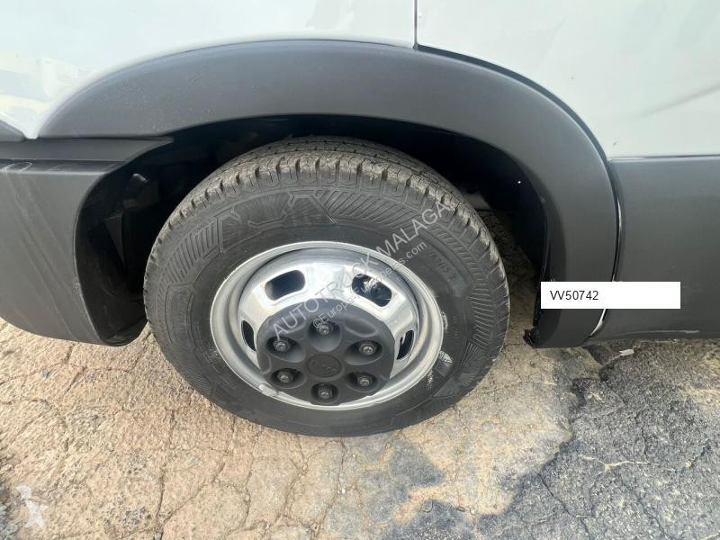 Furgoneta Iveco 35-150 FRIGORIFICO FRC 3.0C.C