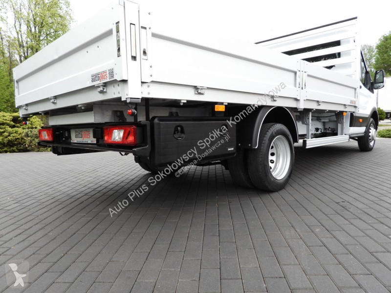 Samochód dostawczy Ford  TRANSIT