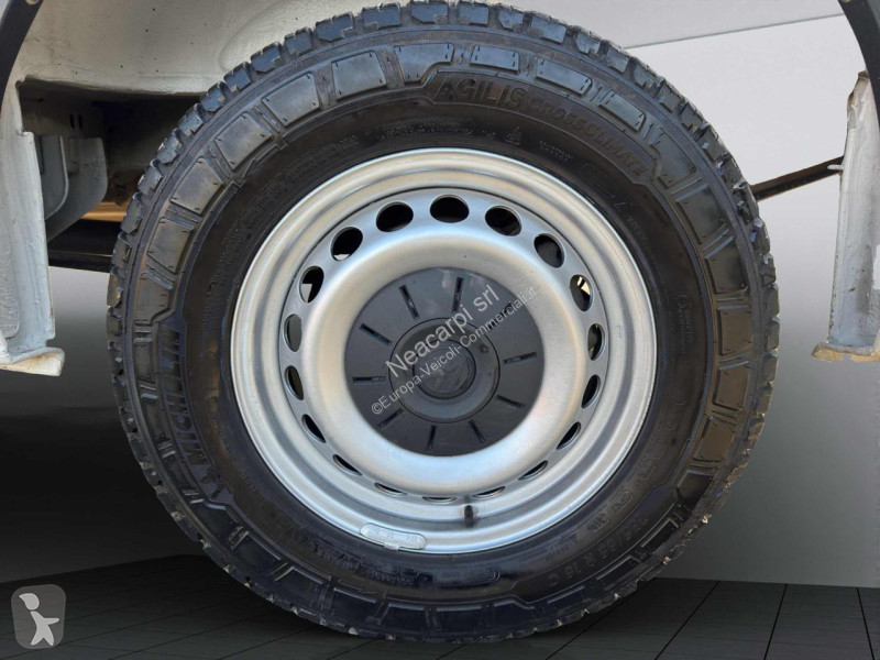 عربة نفعية Volkswagen