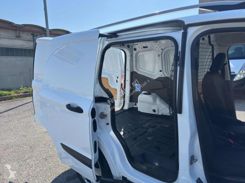 Veicolo commerciale Ford Courier
