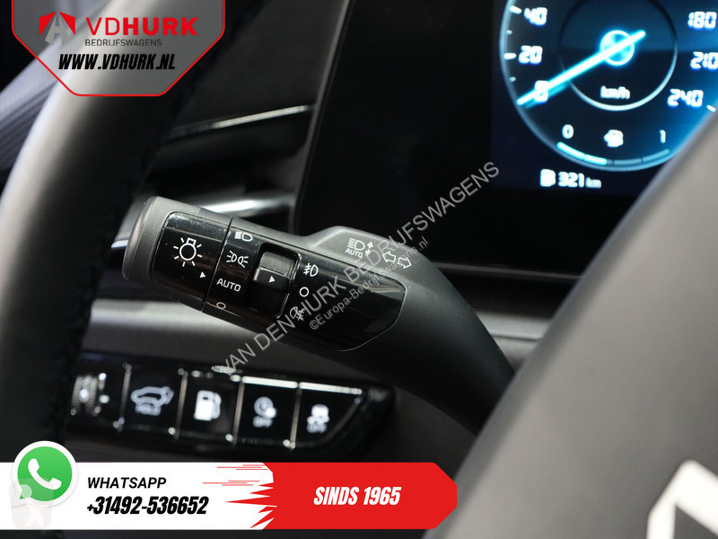 عربة نفعية KIA 1.6 GDi PHEV Executive Line...